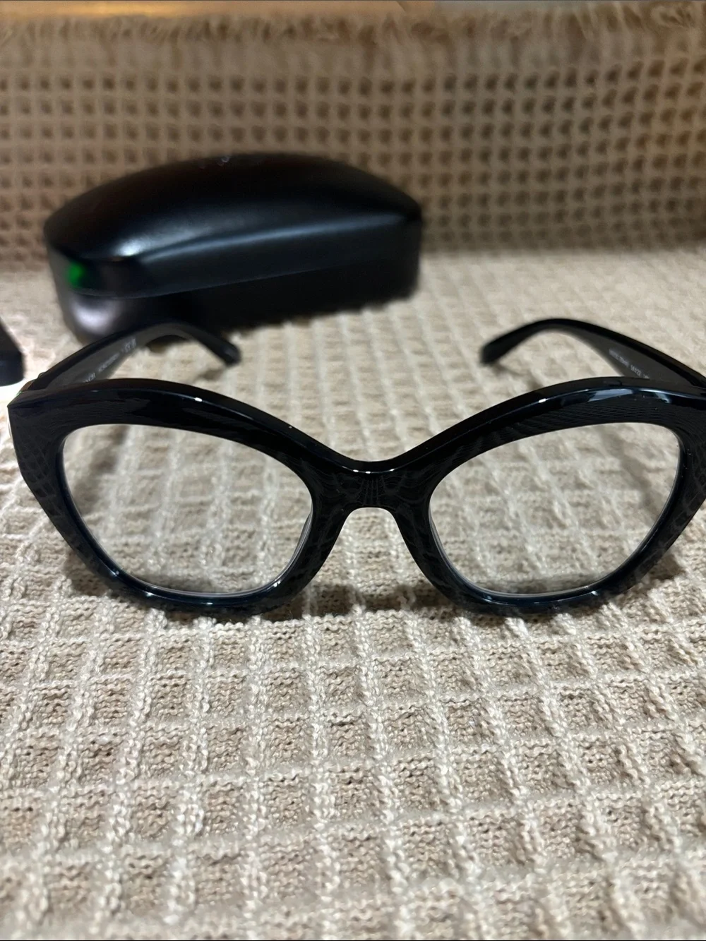 COACH Black Gloss Cat-Eye Optical Glasses with Case